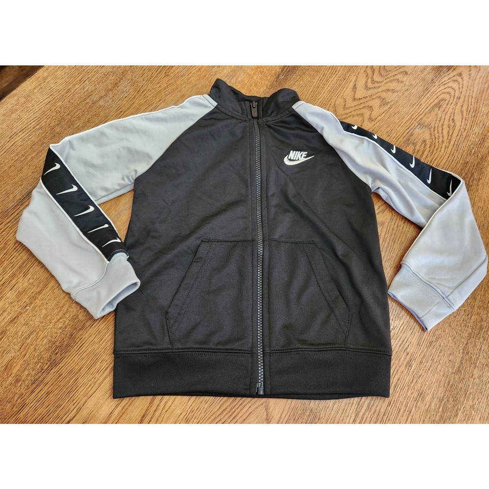 Nike boys track jacket